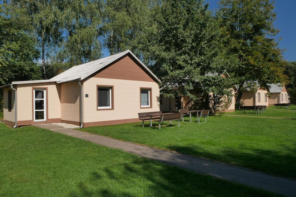 Hotel Camping Roznov Rožnov pod Radhoštěm Esterno foto